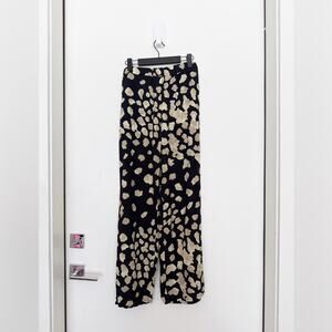NWT NEW The Kit Harper Navy Polka Dot Pants in Shoreline